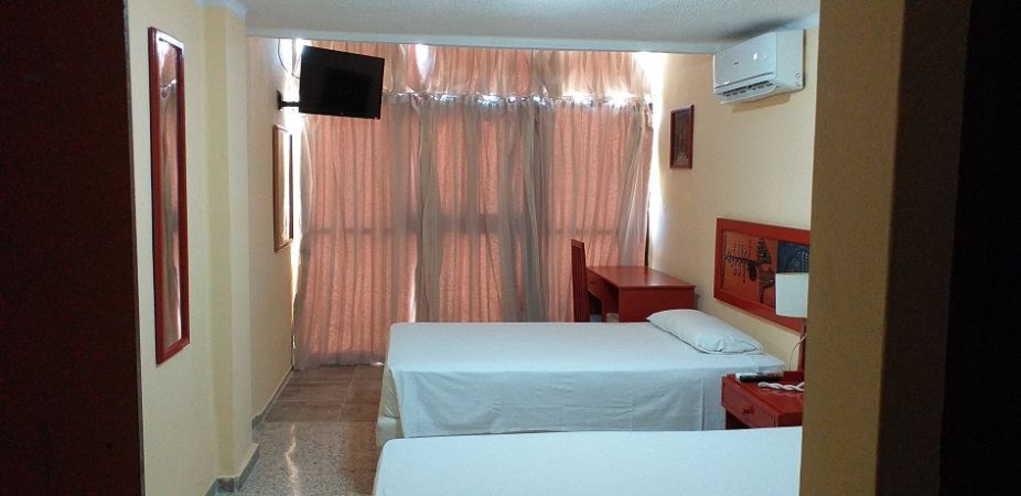 Hotel Bello Caribe restaurant interior