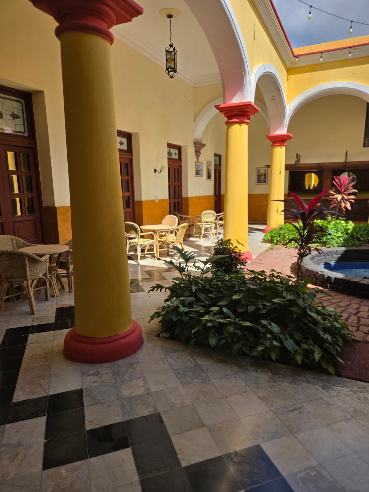 Hotel Bello Caribe dining room